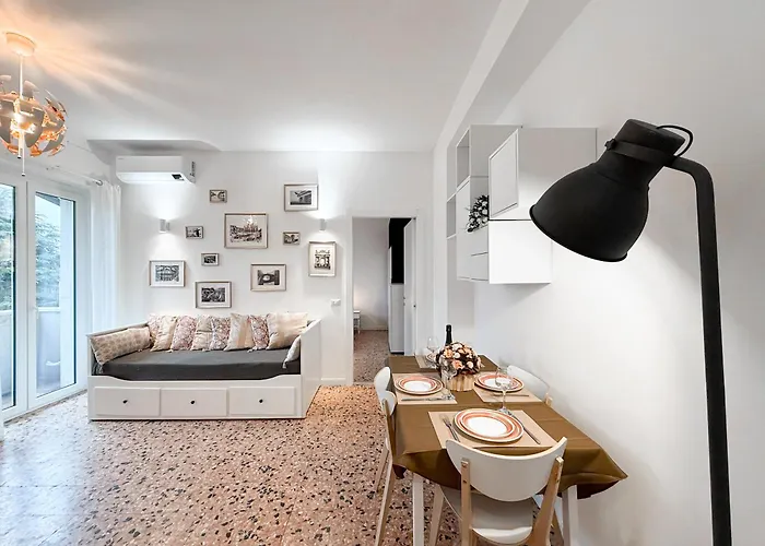 Free Park, 100m From San Siro, Derby Apartament